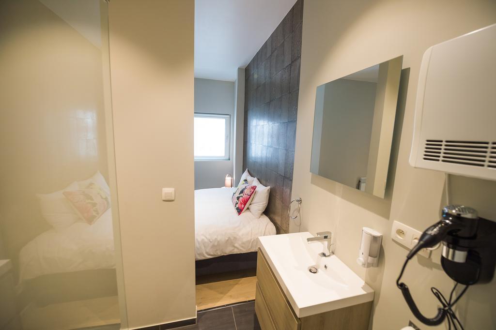 Saint-Adalbert Liege Room photo